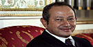 بالفيديو : نجيب ساويرس لصفوت الشريف الحزب الوطنى مات