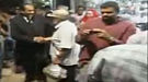 المشير طنطاوى بين المواطنين بوسط القاهرة بدون حراسة