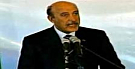 بالفيديو : متأثرا  سليمان يعلن تنحى مبارك عن الحكم